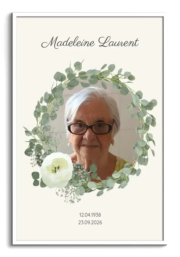 Portrait commémoratif personnalisé avec couronne d’eucalyptus et fleurs blanches dans un cadre blanc