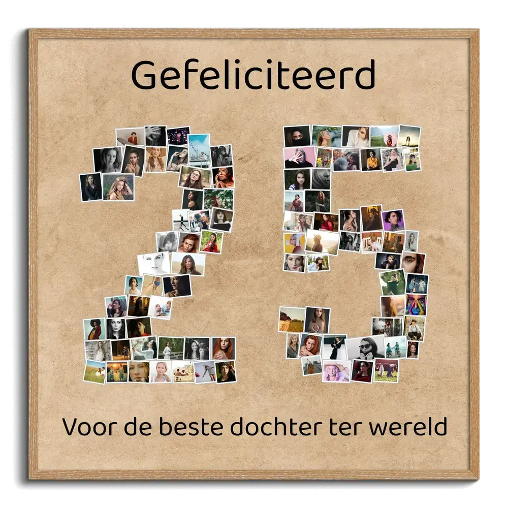 Fotocollage in de vorm van 25 op een beige achtergrond in houten lijst, als cadeau voor een zilveren bruiloft
