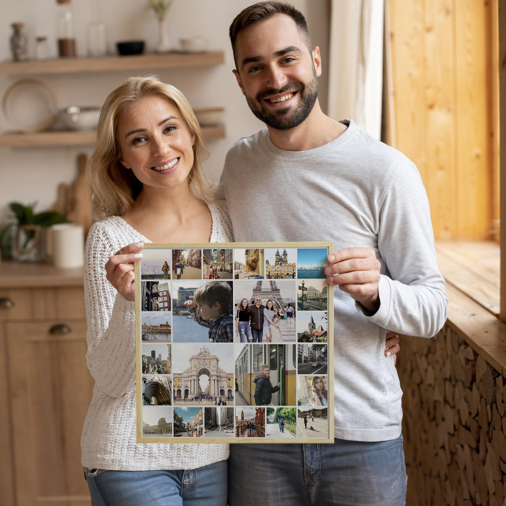 Vierkante vakantiecollage met een smalle goudkleurige lijst, een cadeau als herinnering aan reizen samen