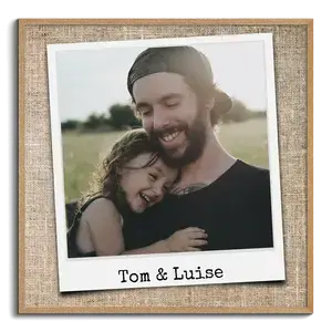 Poster Photo Polaroid Personnalisé: Capturez l'Amour Familial