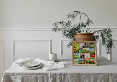 Frühlings-Fotocollagen: Blumen, Wiesen, Text