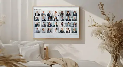 Teamfotocollage in Raster-Layout voor organisaties